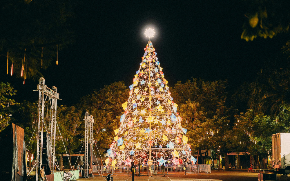 Powering Your Festivities: Ensuring Reliable Energy This Holiday Season